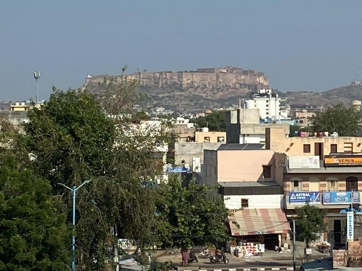 Guru Kripa House Appartement Jodhpur  Buitenkant foto